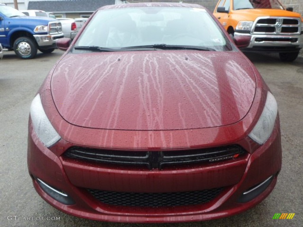 2015 Dart SXT - Passion Red Pearl / Black/Light Tungsten Accent Stitching photo #8