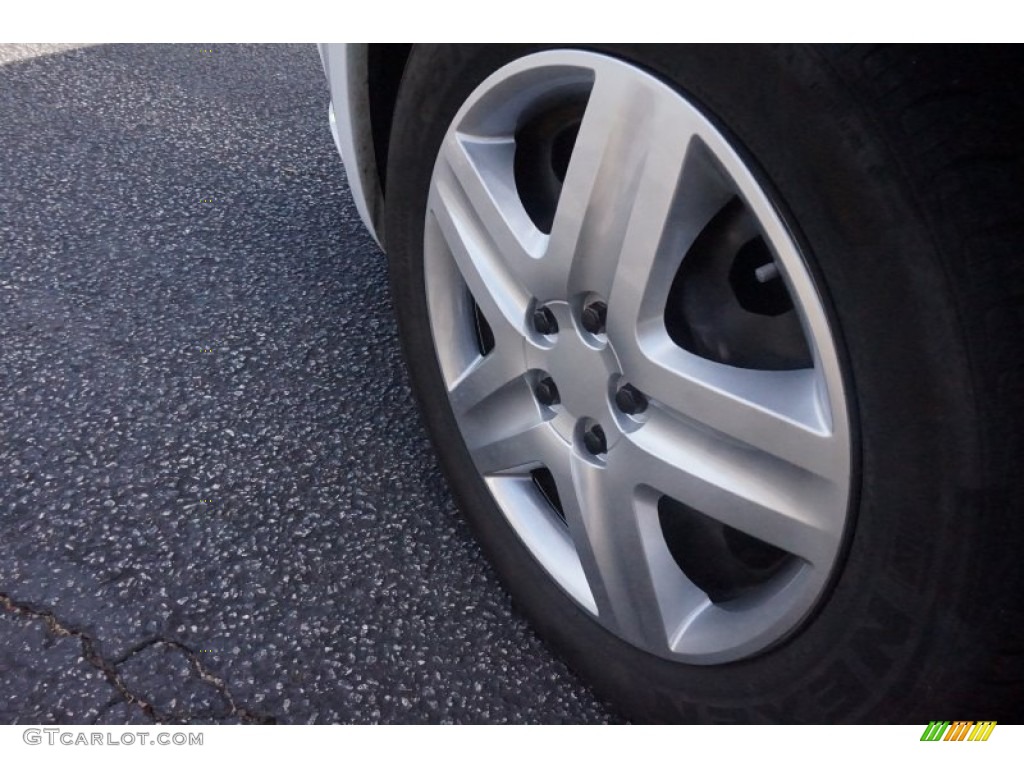 2014 200 LX Sedan - Bright White / Black photo #13