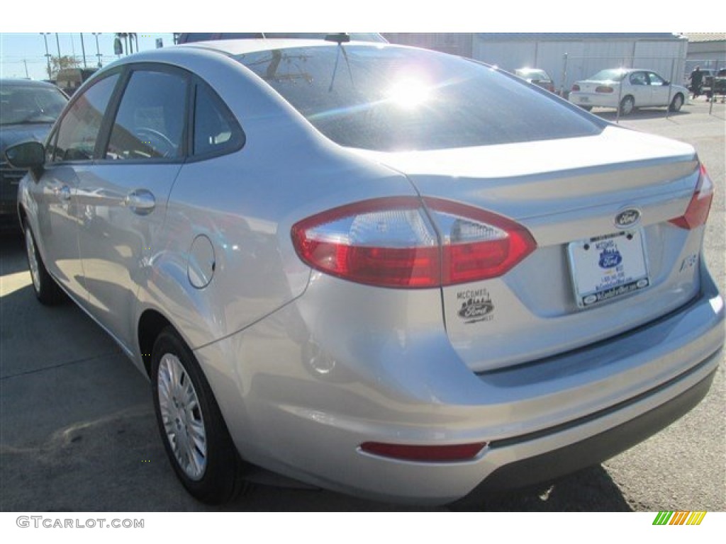 2015 Fiesta S Sedan - Ingot Silver Metallic / Charcoal Black photo #6