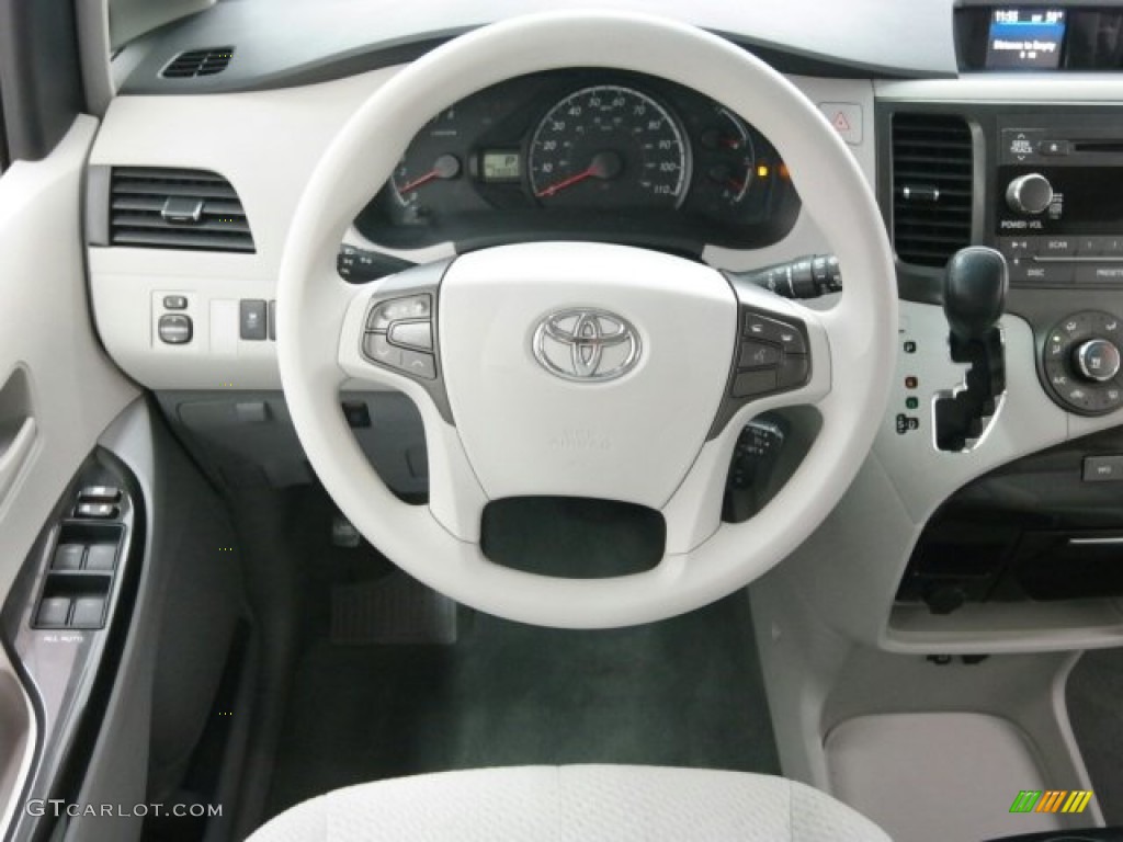 2012 Sienna LE - Silver Sky Metallic / Light Gray photo #23
