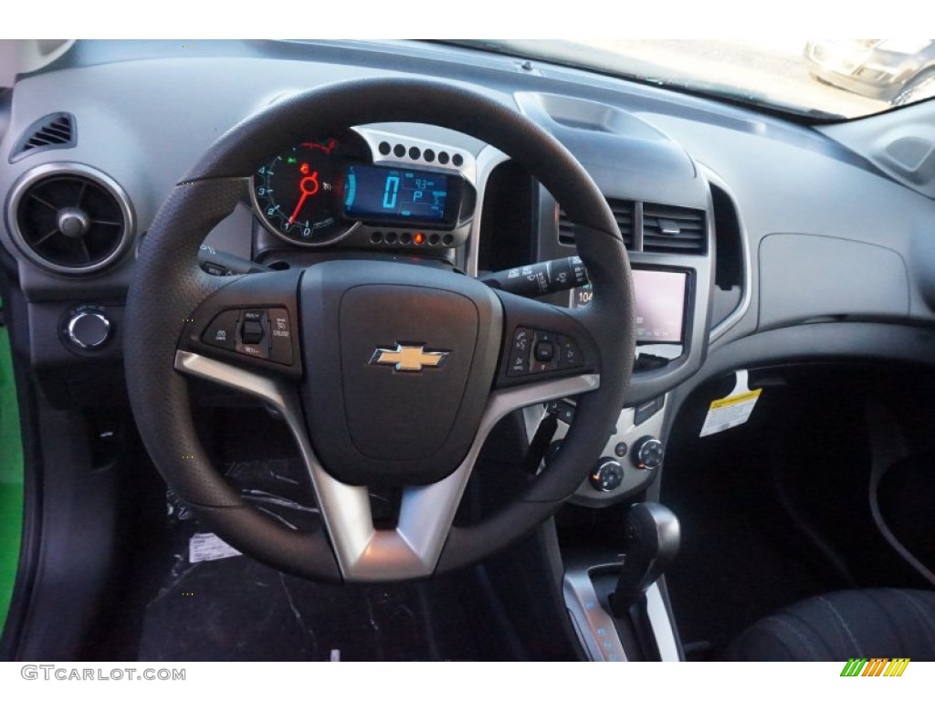 2015 Sonic LT Hatchback - Dragon Green Metallic / Jet Black/Dark Titanium photo #10