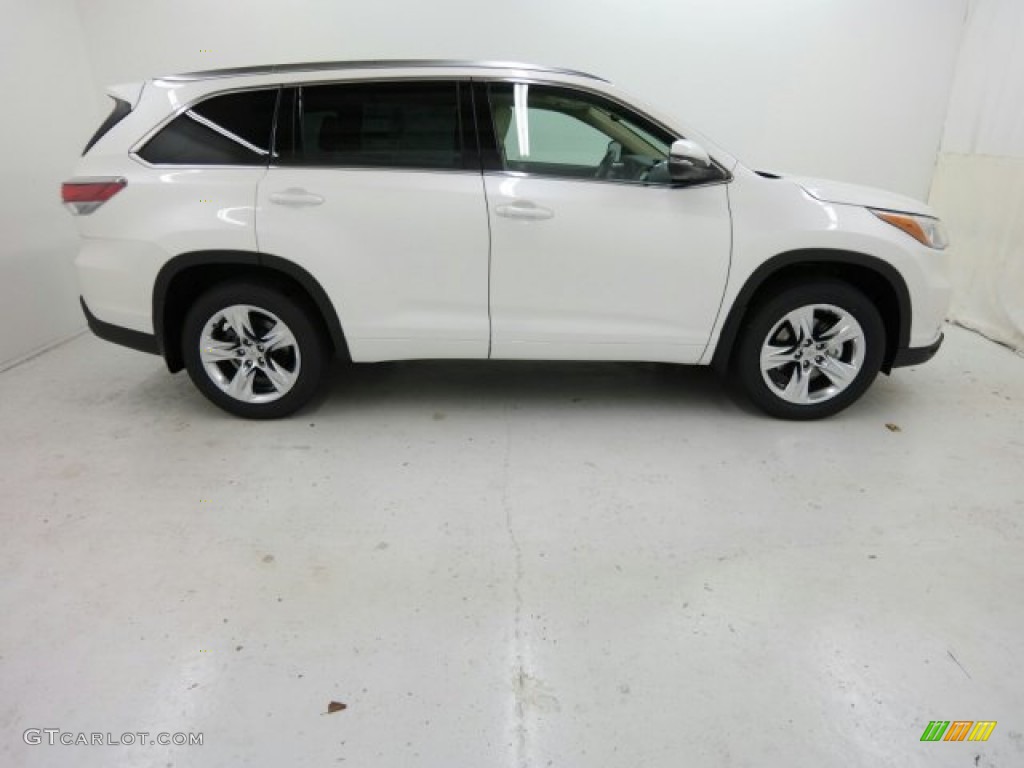 Blizzard Pearl White Toyota Highlander