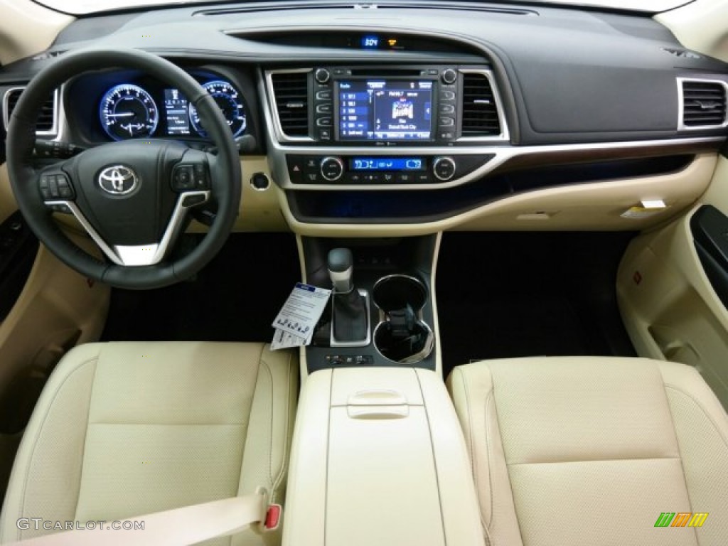 2015 Toyota Highlander Limited AWD Dashboard Photos