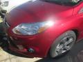 Ruby Red - Focus SE Hatchback Photo No. 4