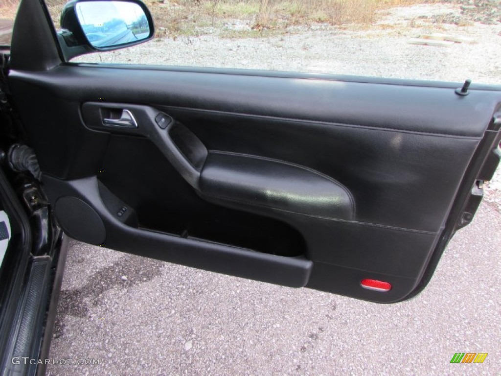 2001 Cabrio GLX - Black / Black photo #11
