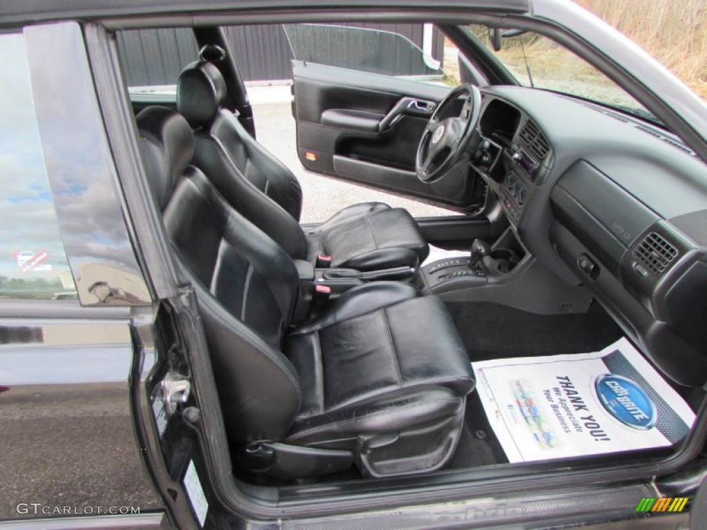 2001 Cabrio GLX - Black / Black photo #12
