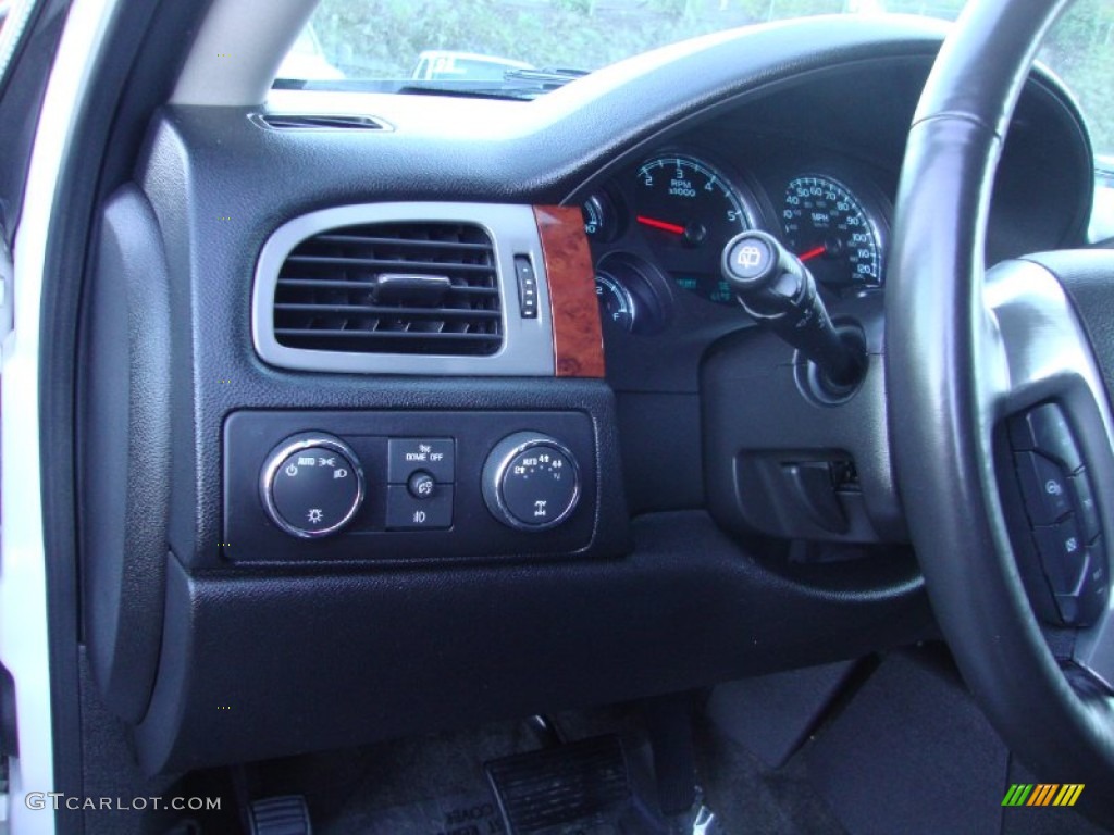 2013 Tahoe LTZ 4x4 - Summit White / Ebony photo #11