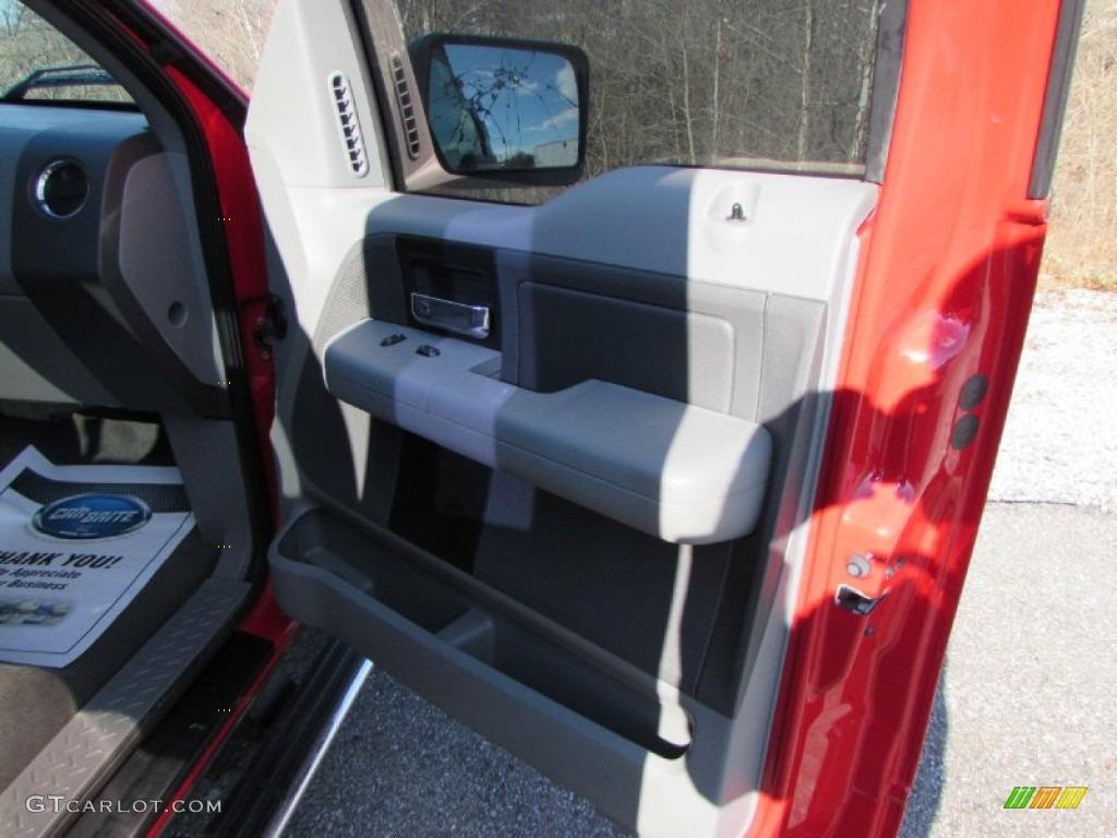 2004 F150 XLT Regular Cab 4x4 - Bright Red / Medium/Dark Flint photo #13