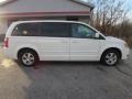Stone White - Grand Caravan SXT Photo No. 2