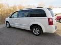 Stone White - Grand Caravan SXT Photo No. 5