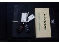 Ebony Black - Sonata GLS V6 Photo No. 31
