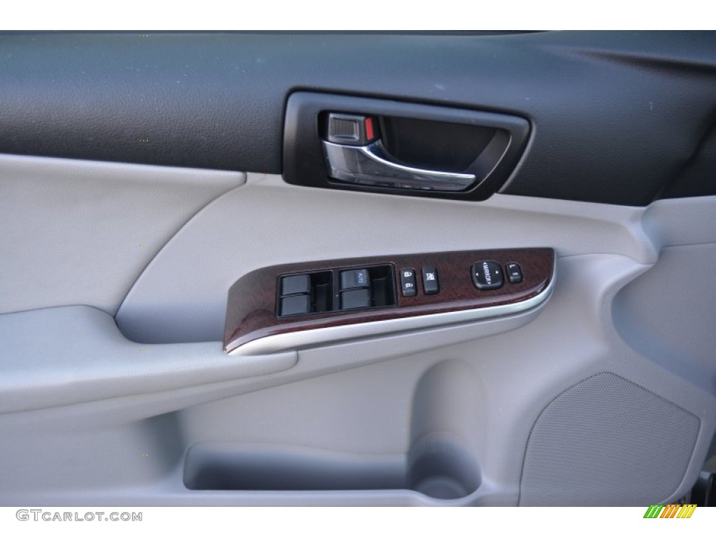 2012 Camry XLE - Cypress Green Pearl / Ash photo #8