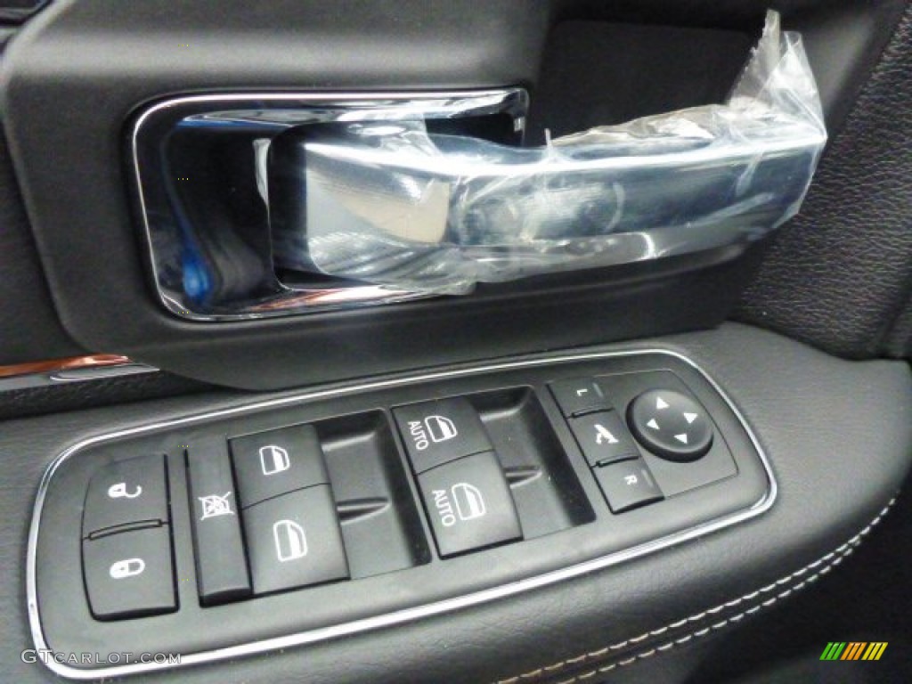 2015 Ram 3500 Laramie Mega Cab 4x4 Dual Rear Wheel Controls Photo #100224263