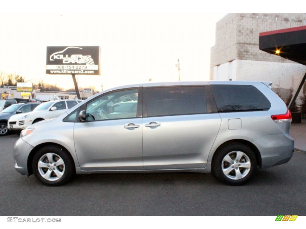 2011 Sienna V6 - Silver Sky Metallic / Light Gray photo #4