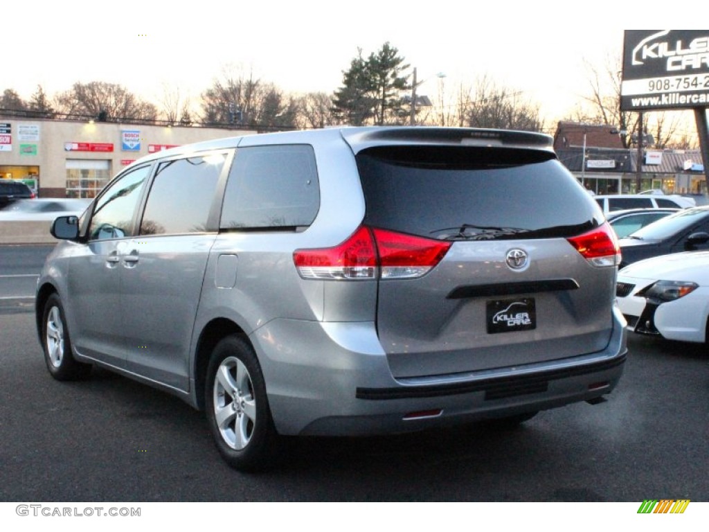 2011 Sienna V6 - Silver Sky Metallic / Light Gray photo #5