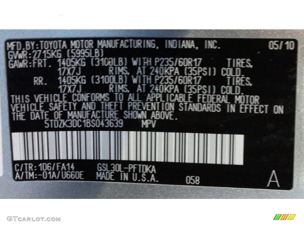 2011 Sienna V6 - Silver Sky Metallic / Light Gray photo #42