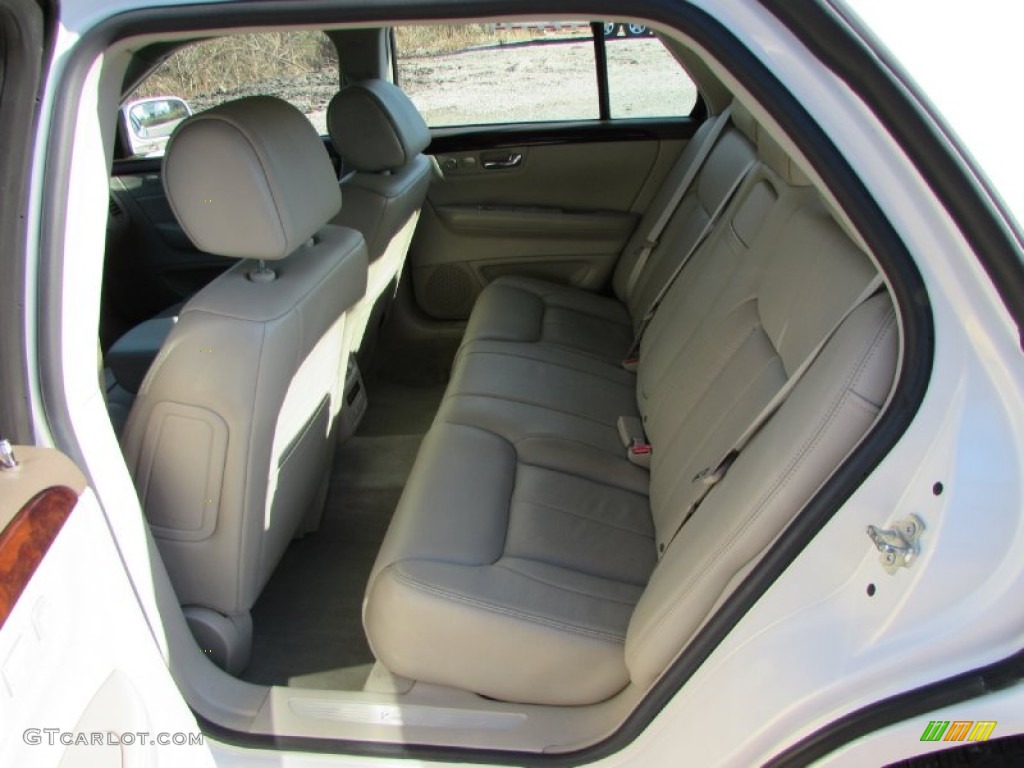 2006 DTS Luxury - White Lightning / Shale photo #25