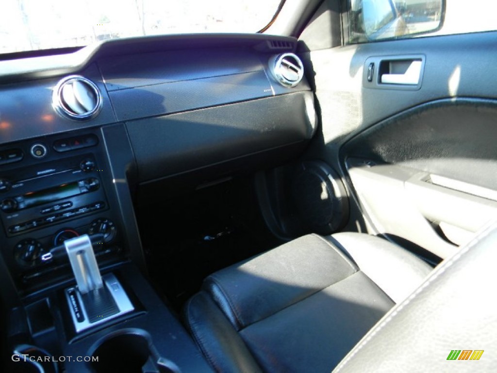2007 Mustang V6 Premium Coupe - Grabber Orange / Dark Charcoal photo #14