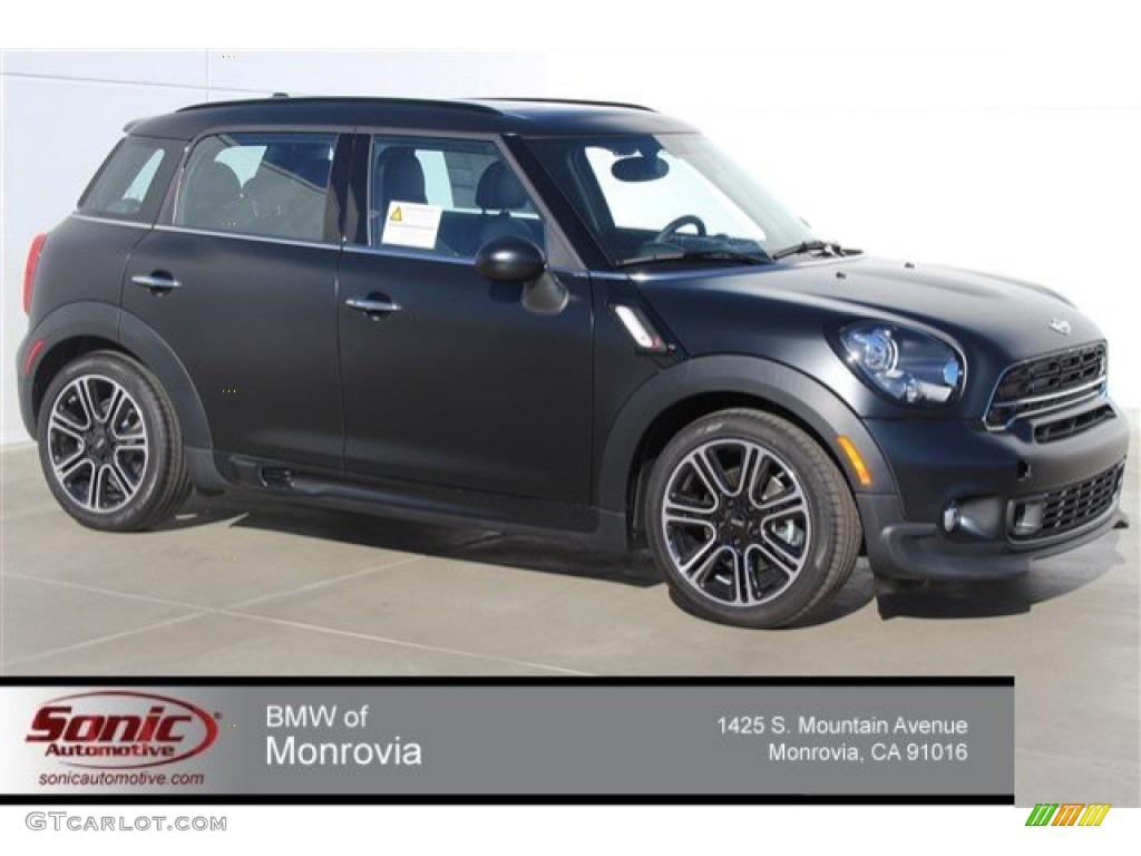 2015 Countryman Cooper S - Absolute Black Metallic / Lounge Championship Red Leather photo #1