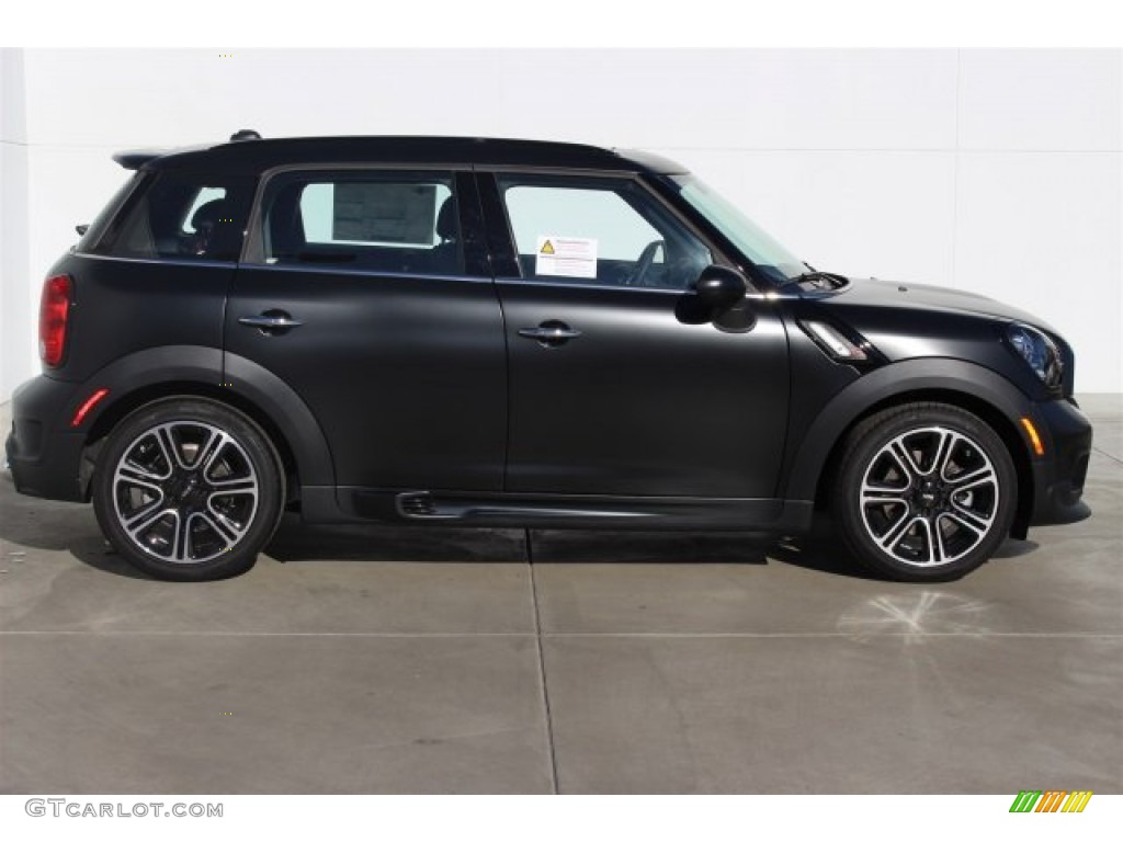 2015 Countryman Cooper S - Absolute Black Metallic / Lounge Championship Red Leather photo #2