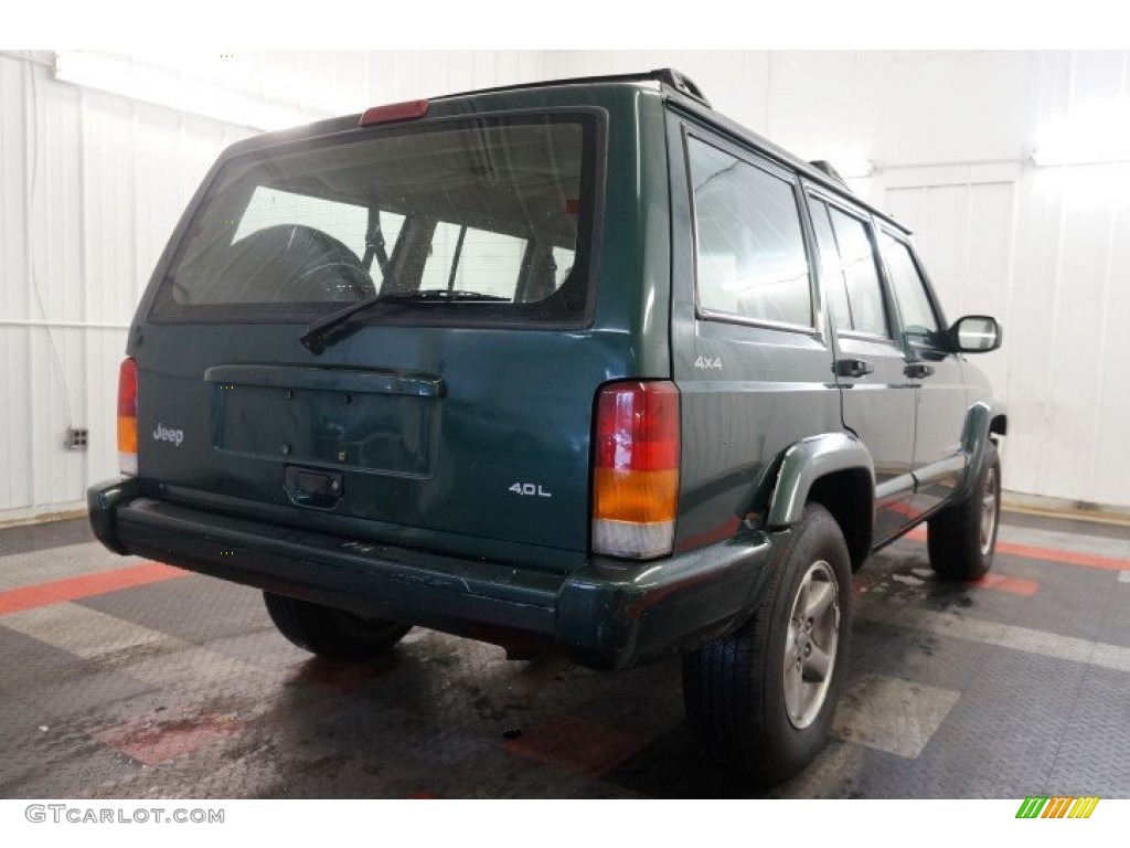 1999 Cherokee Classic 4x4 - Forest Green Pearl / Camel photo #8