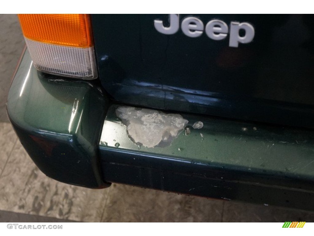 1999 Cherokee Classic 4x4 - Forest Green Pearl / Camel photo #54