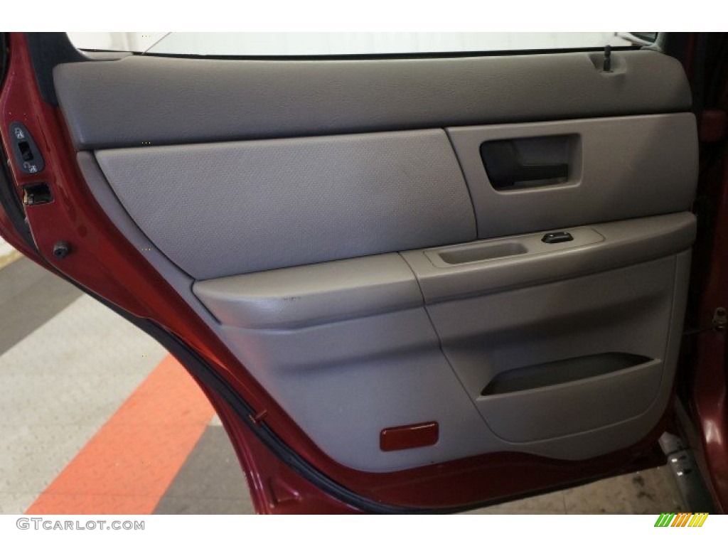 2003 Sable LS Premium Sedan - Matador Red Metallic / Medium Graphite photo #15