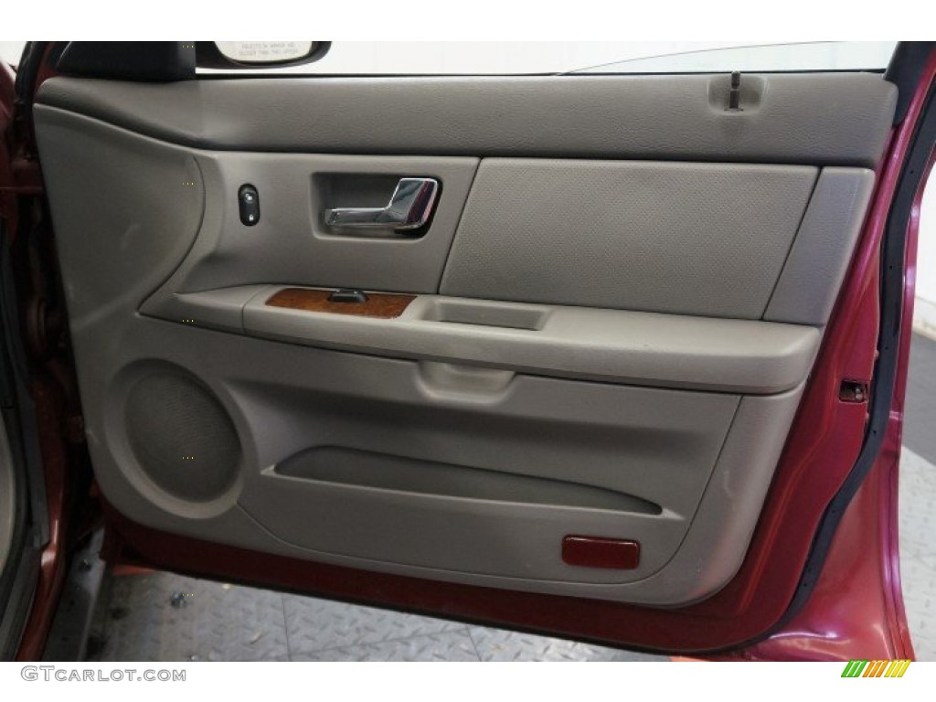 2003 Sable LS Premium Sedan - Matador Red Metallic / Medium Graphite photo #17
