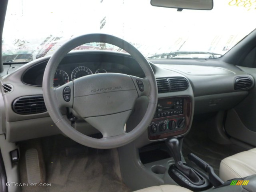 2000 Chrysler Cirrus LXi Silver Fern Dashboard Photo #100258254