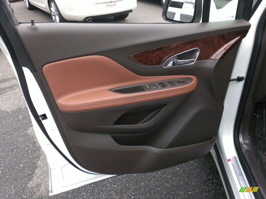 2015 Buick Encore Leather AWD Saddle Door Panel Photo #100262824