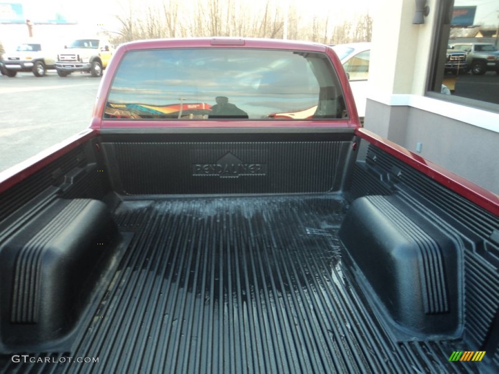 2000 S10 LS Extended Cab - Dark Cherry Red Metallic / Medium Gray photo #21