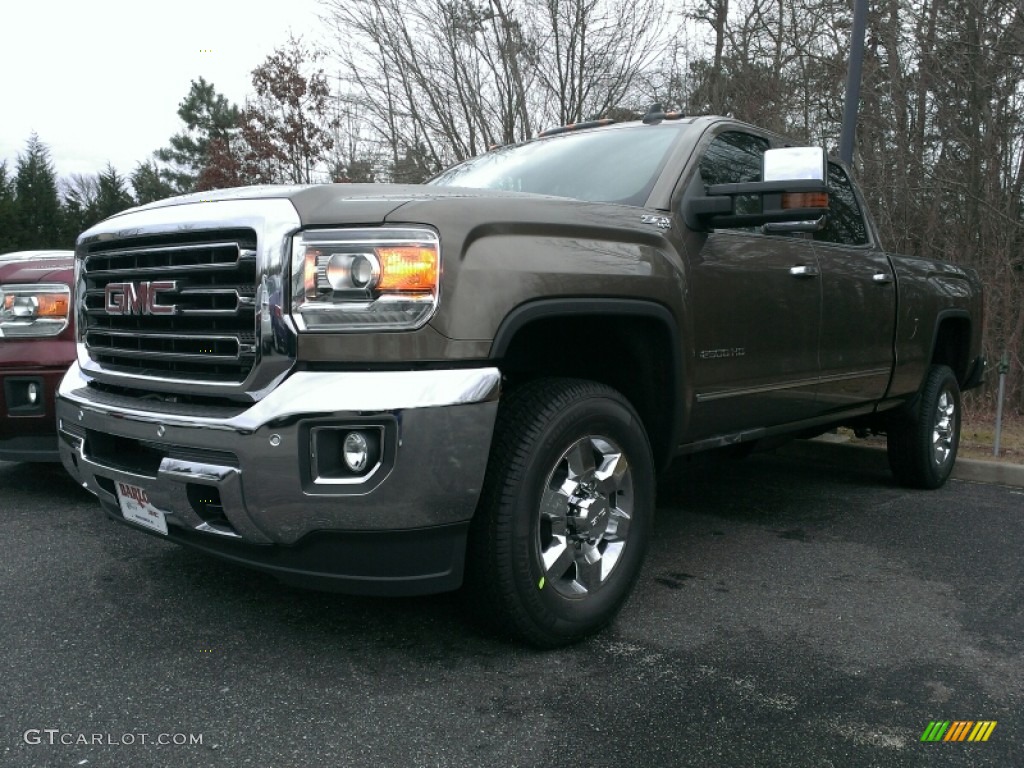 2015 Sierra 2500HD SLT Crew Cab 4x4 - Bronze Alloy Metallic / Cocoa/Dune photo #1