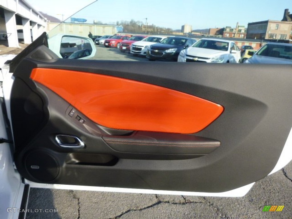 2015 Chevrolet Camaro LT/RS Coupe Inferno Orange Door Panel Photo #100271245