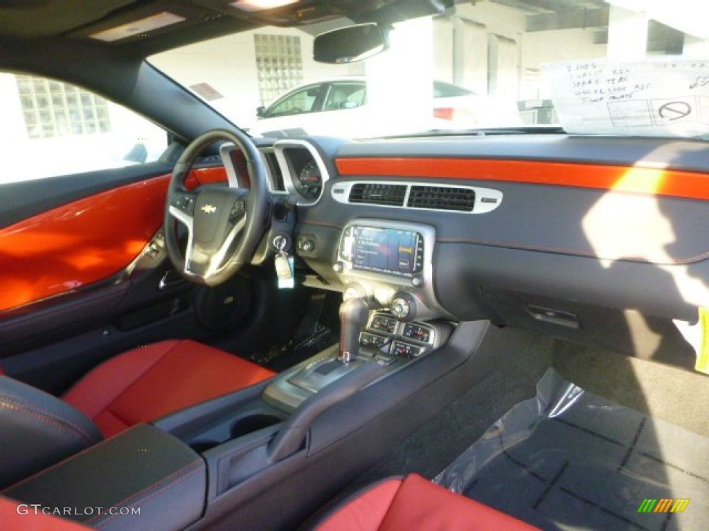 2015 Chevrolet Camaro LT/RS Coupe Inferno Orange Dashboard Photo #100271287