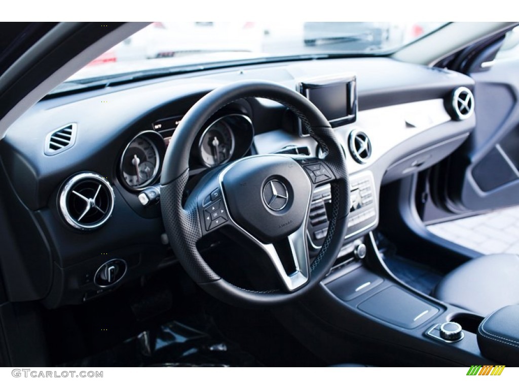 2015 GLA 250 4Matic - Northern Lights Violet Metallic / Black photo #12