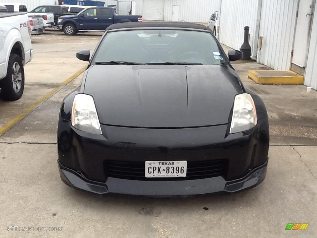 2004 350Z Touring Roadster - Super Black / Charcoal photo #1