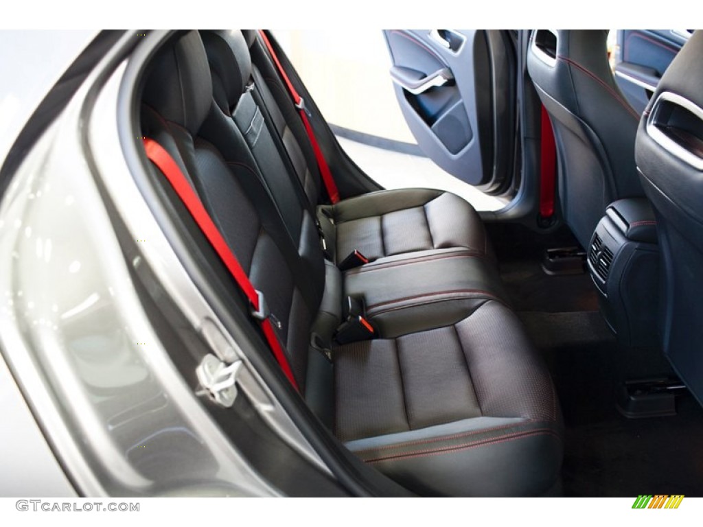 2015 Mercedes-Benz GLA 45 AMG 4Matic Rear Seat Photos