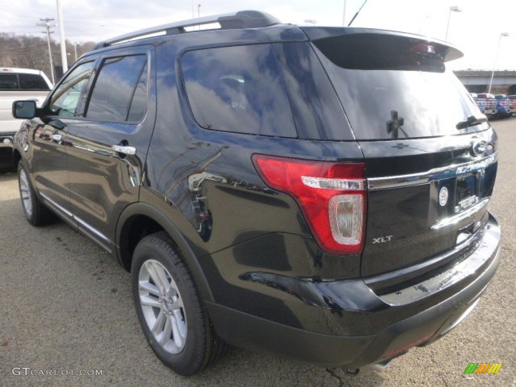 2015 Explorer XLT 4WD - Dark Side / Medium Light Stone photo #6
