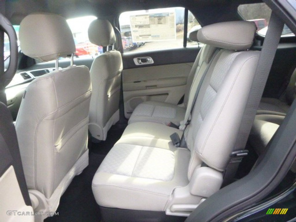 2015 Explorer XLT 4WD - Dark Side / Medium Light Stone photo #13