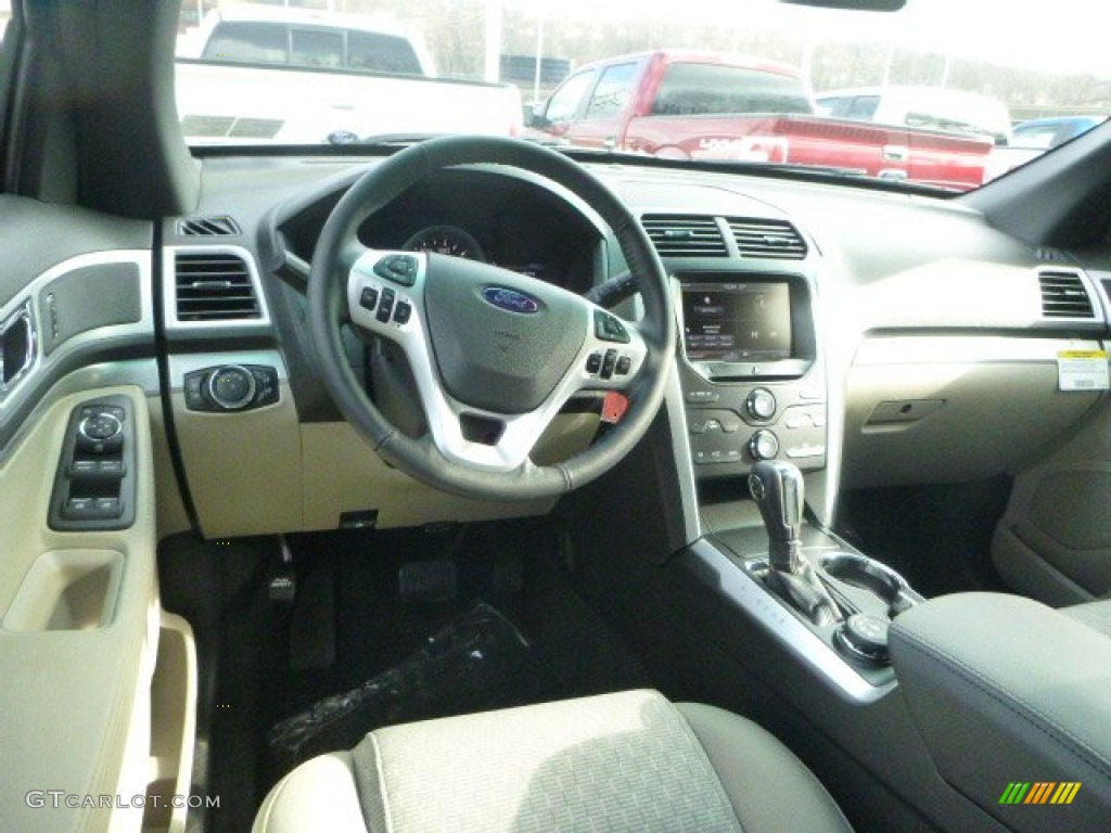 2015 Explorer XLT 4WD - Dark Side / Medium Light Stone photo #14