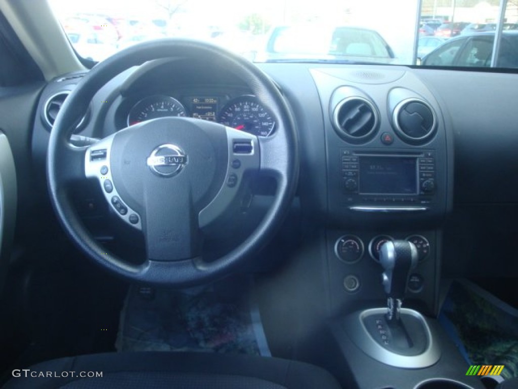 2011 Rogue SV AWD - Silver Ice Metallic / Black photo #11