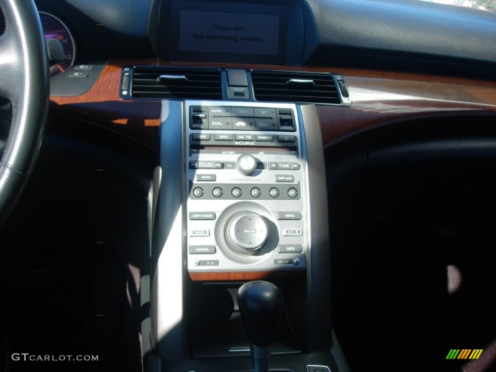 2005 RL 3.5 AWD Sedan - Nighthawk Black Pearl / Ebony photo #17
