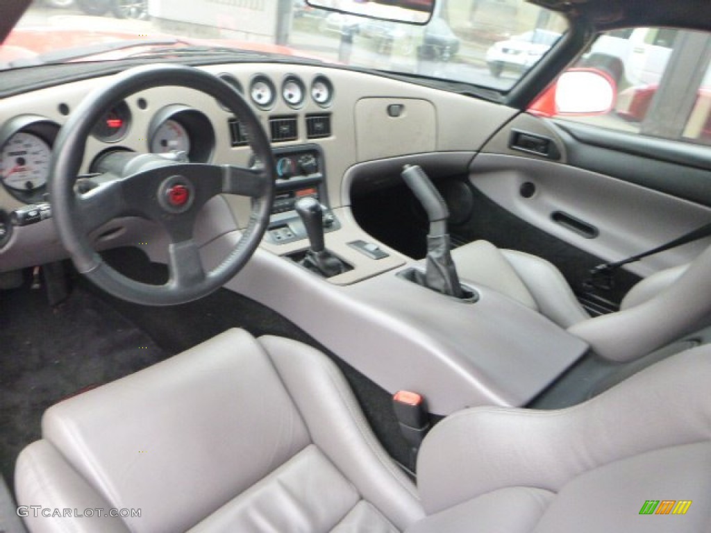 1993 Viper RT/10 Roadster - Viper Red / Gray photo #12