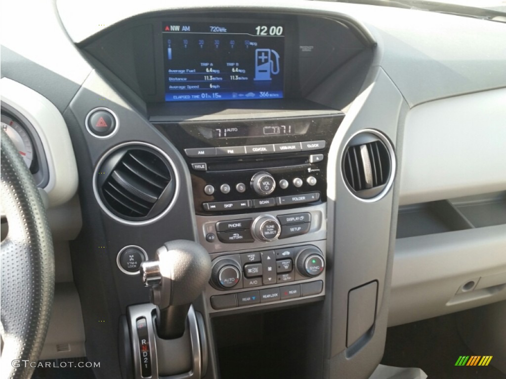 2015 Pilot EX 4WD - Crystal Black Pearl / Gray photo #4