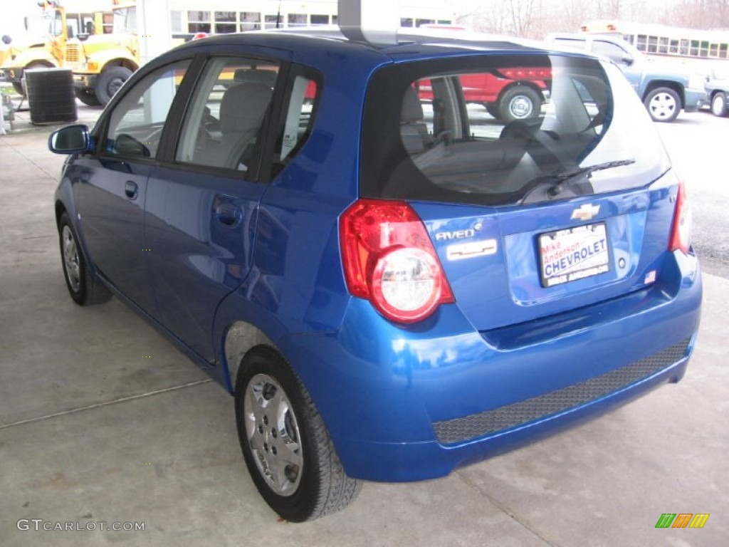 2009 Aveo Aveo5 LT - Bright Blue / Charcoal photo #3