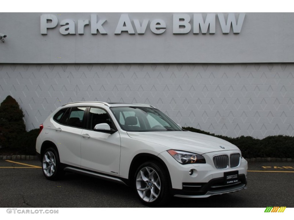 2015 Alpine White BMW X1 xDrive28i 100283897 Photo 4