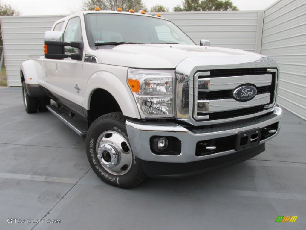 2015 Ford F350 Super Duty Lariat Crew Cab 4x4 DRW Exterior Photos