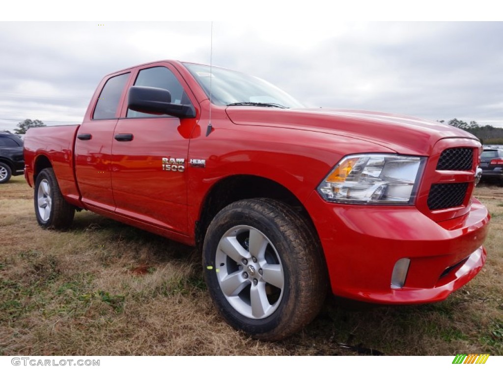 2015 1500 Express Quad Cab 4x4 - Flame Red / Black/Diesel Gray photo #4