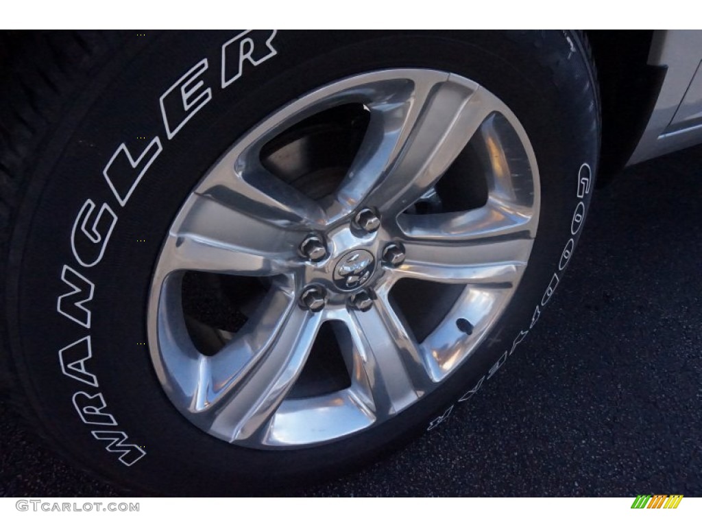 2015 1500 Sport Quad Cab - Bright Silver Metallic / Black photo #5