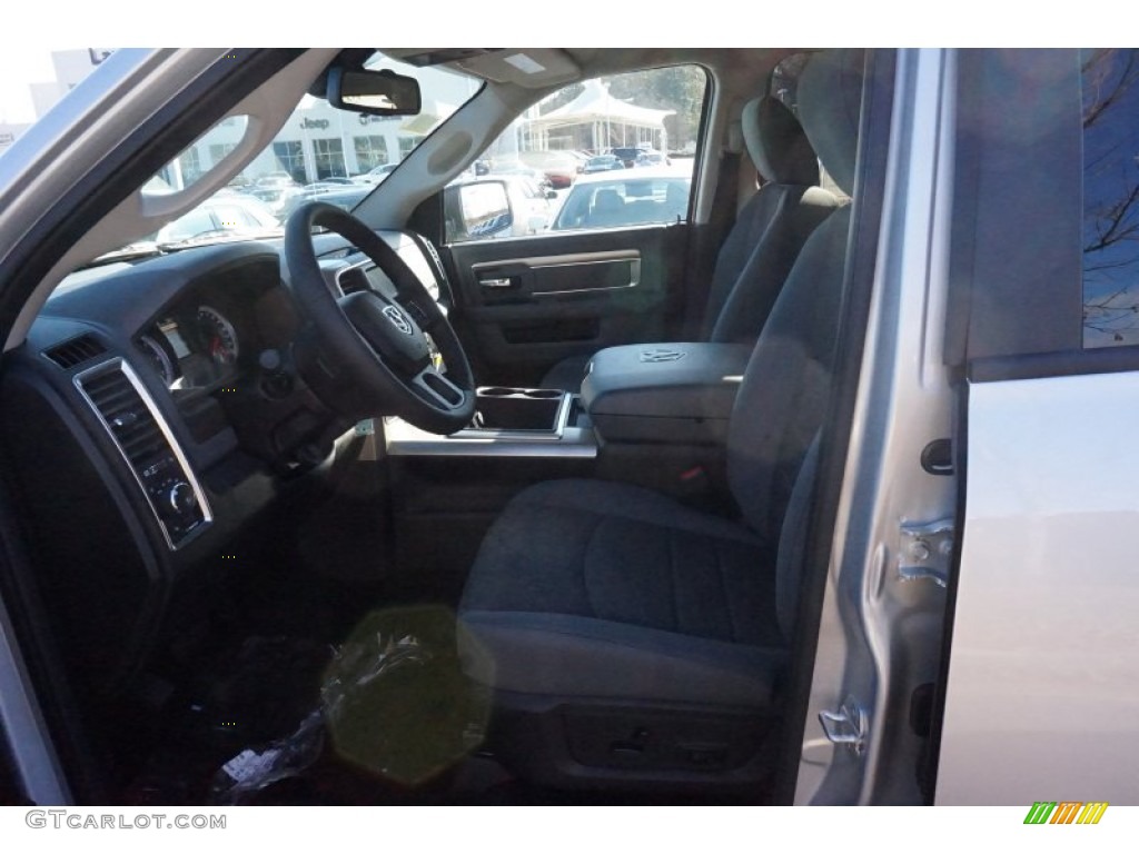 2015 1500 Big Horn Crew Cab - Bright Silver Metallic / Black/Diesel Gray photo #6